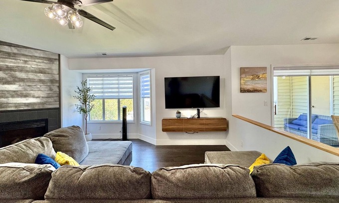 Greenville Condo | Charming 2-bedroom condo in Greenville near ECU and ECU Health