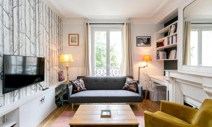 14th Arrondissement Apartment | Charming 2 Bedroom Property near Montparnasse