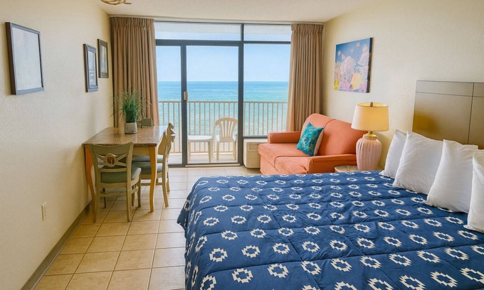 Myrtle Beach Condo | Charming 2-br oceanfront condo with fitness room, fabulous water facilities MB