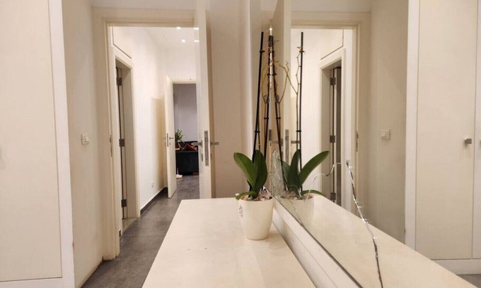 Gemmayzeh Apartment | Charming 2BR w/24/7 electricity