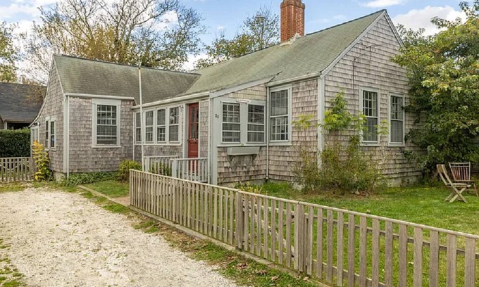 Siasconset Cottage | Charming 3-bedroom cottage in gorgeous Nantucket currently being updated!