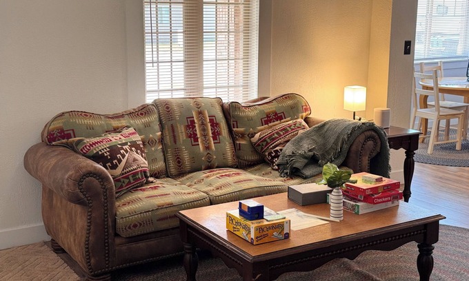 Coalville House | Charming 3-bedroom house in Coalville with Close to Park City, and 3 lakes