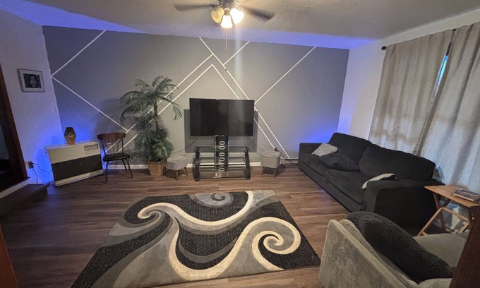 Mendenhaven House | Charming 3-bedroom house close to the Mendenhall Glacier