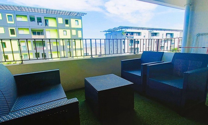 Sete Apartment | Charming 3-Room Apartment in Sète with Balcony, Parking, and Close to Beach
