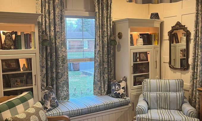 Brownsboro Farm House | Charming 4-bedroom house made for entertaining in peaceful Brownsboro Farm