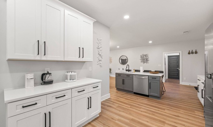 Atlanta House | Charming 4-bedroom building in terrific Atlanta by Deity Villas