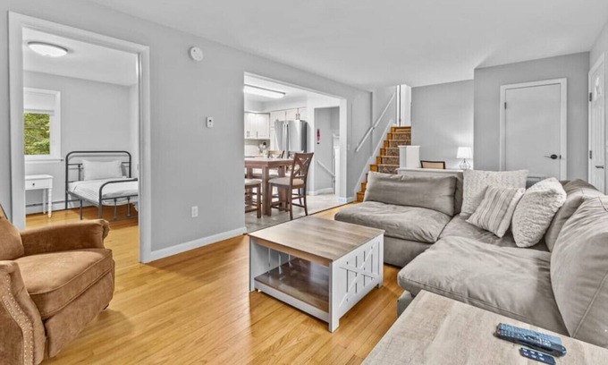 South Burlington House | Charming 5BR Home, So Burlington
