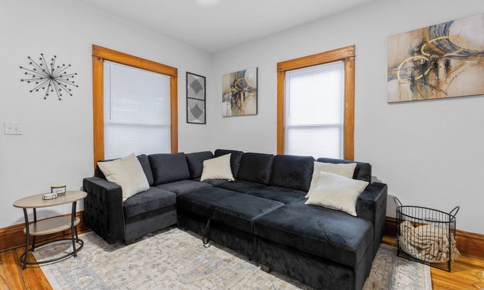 Creston Heights House | Charming and Convenient Stay on Carrier St – Perfect Location for Your Trip!