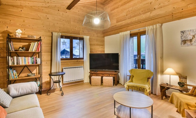 Les Gets Apartment | Charming Apartment for 6 in the Heart of Les Gets Village, Close to Slopes