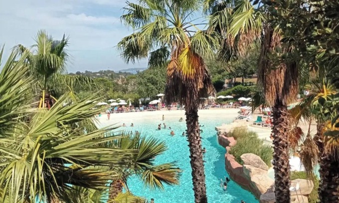 Les Restanques Apartment | Charming apartment golfe de St Tropez village des Restanques