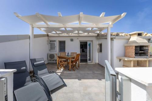 Punta Secca Apartment | Charming apartment in Punta Secca with sea view, 50 m²