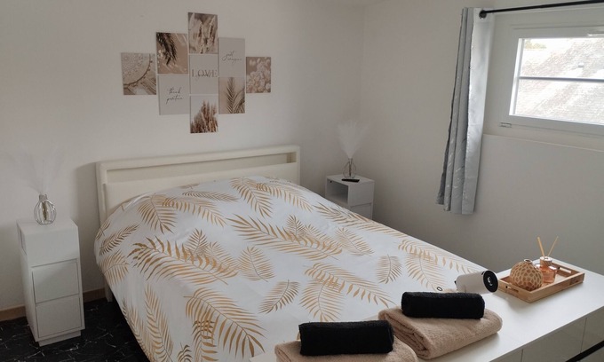 Chateaudun Apartment | Charming Appart'Hôtel au Cœur de Châteaudun