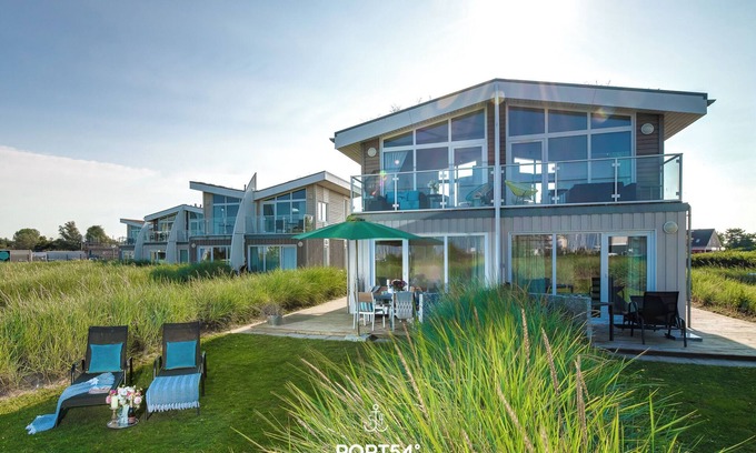 Wendtorfer Strand House | Charming Beachfront House with Stunning Sea View in Marina Wendtorf