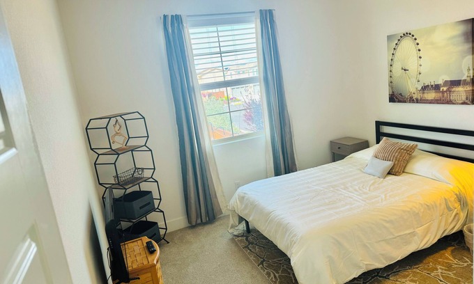 Woodland House | Charming bedroom #2 in house in peaceful Woodland with AC