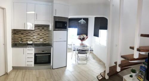 El Madronal House | Charming bungalow in Playa de la Américas with sea view