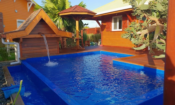 Le Moule House | Charming bungalow and private pool