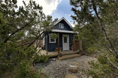 Wimberley House | Charming Cabin Rental with a Private Hot Tub near Canyon Lake, Texas