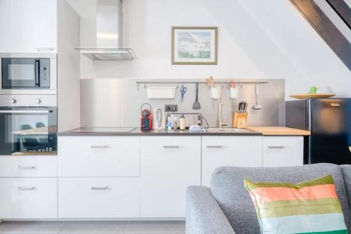 Strop Apartment | Charming & Central Stay with Terrace