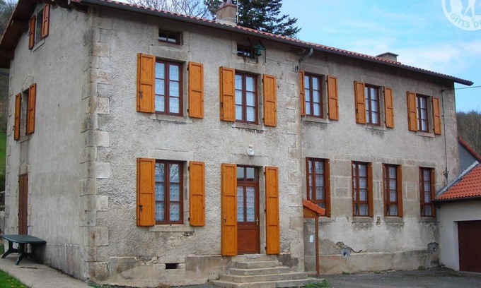 La Chambonie Cottage | Charming cottage in Auvergne with pets allowed, perfect for nature and hiking