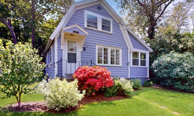 Gloucester Cottage | Charming cottage near the ocean w/beach access & near Gloucester