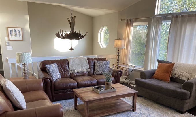 Eagle River House | Charming Eagle River Home with Sweeping Views- The Eagle’s Nest