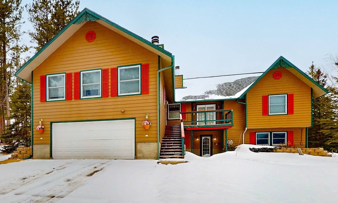 Lead House | Charming home with mountain view, private hot tub, deck, & two kitchens