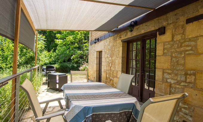 Saint-Pompont Cottage | Charming house with enclosed garden and Wifi in the heart of Perigord Noir