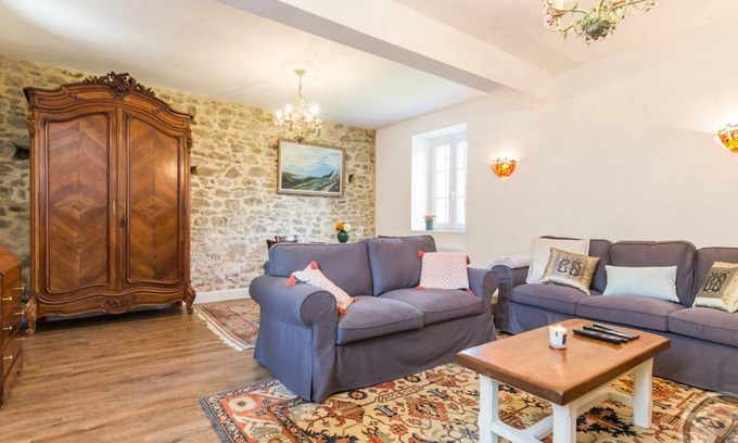 Coutances Cottage | Charming house with garden and terrace in Coutances