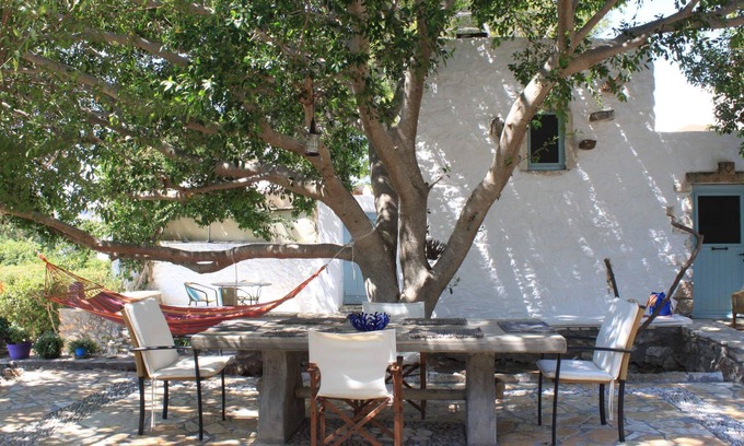 Alinda Cottage | Charming Leros Hideaway | Serenity & Privacy
