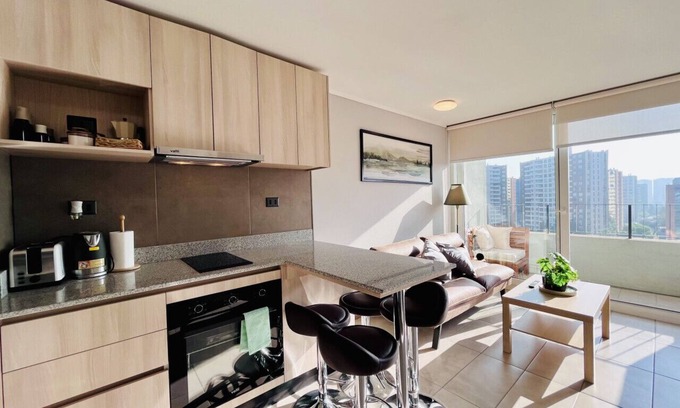 La Florida Apartment | Charming, Modern & Functional Apartment in La Florida!