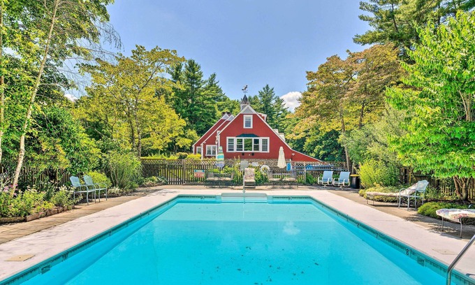 Southbridge House | Charming New England Estate w/ 4 Fire Pits!