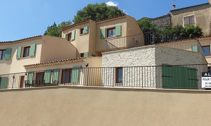 Esparron-de-Verdon House | Charming new house by the lake of Esparron