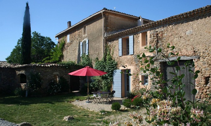 Valensole House | Charming outbuilding surrounded by lavender with swimming pool By Feelluxuryholi