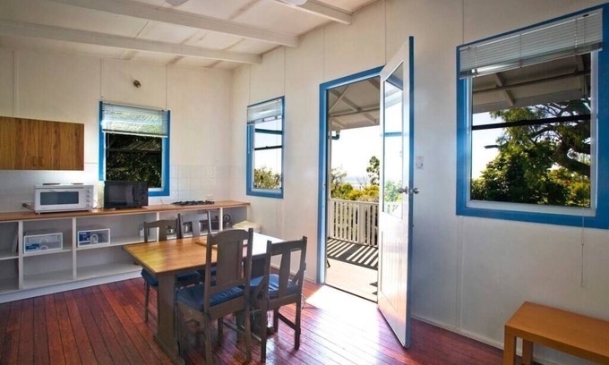 Seventeen Seventy Apartment | Charming, Pet-Friendly Studio-Style Retreat with Fantastic View in Historic 1770