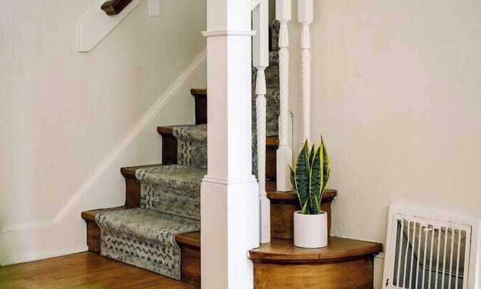 Des Moines House | Charming & Roomy 3-Bed Waterbury Residence