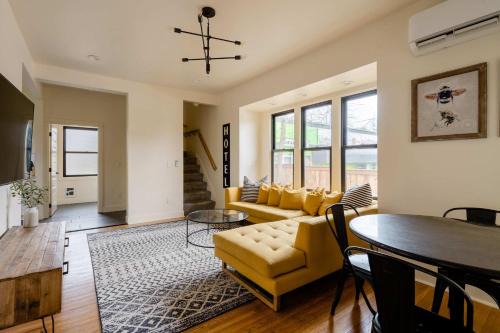 Hosford-Abernethy House | Charming SE Home - Farmhouse Style - Remodeled