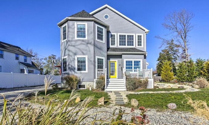 Spring Lake Heights House | Charming Spring Lake Retreat, 1 Mi to Beach!
