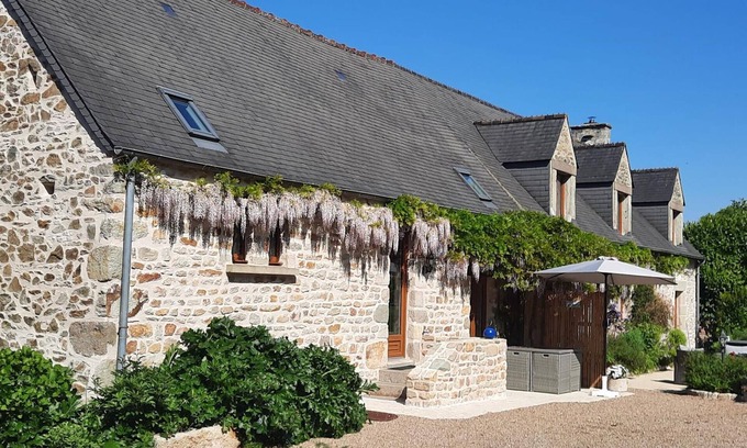 Gonneville-le-Theil Cottage | Charming stone cottage with garden, terrace, BBQ, near Cherbourg, sleeps 4, fully equipped