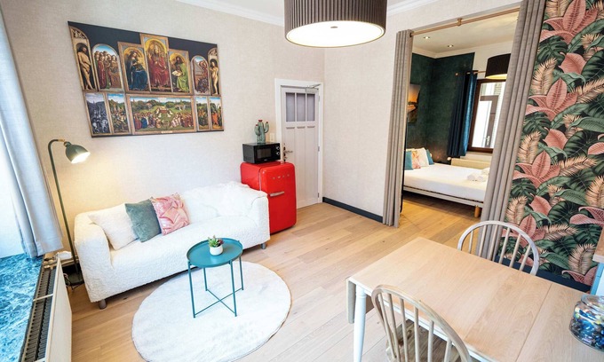 Strop House | Charming Stay in Gent