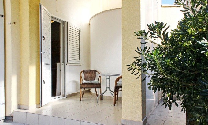 Baska Apartment | Charming studio for 2 near the beach/ROZMAN