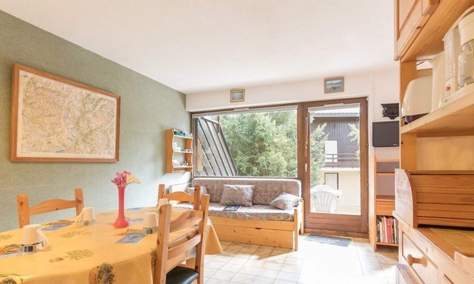 Saint-Chaffrey Apartment | Charming Studio with Garden, Sleeps 4, South-Facing in Serre-Chevalier