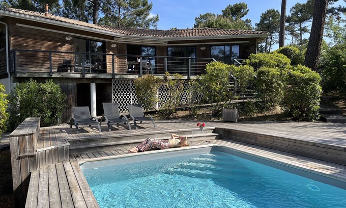 Le Canon Villa | CHARMING VILLA IN WOOD CAP FERRET
