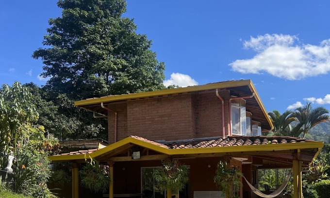 Copacabana Villa | Charming Villa Near to Medellín Metro and Malls