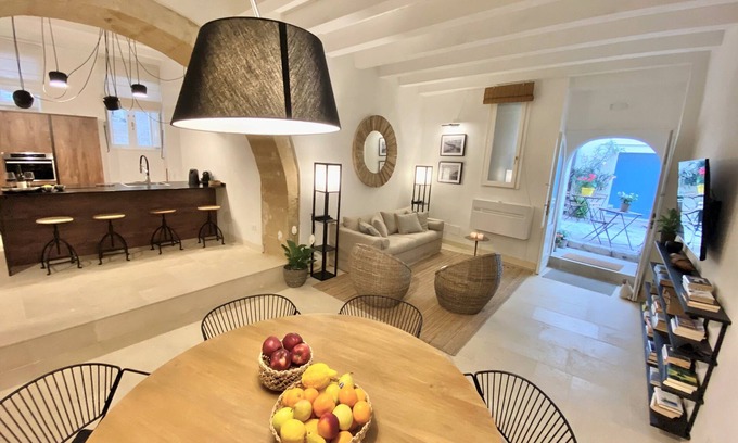 Ortigia House | CharmSuites - charming flat in Ortigia