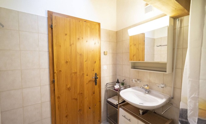 Guarda Apartment | Chasa sur Chafarrer: Lovely 2.5 attic apartment in Guarda.