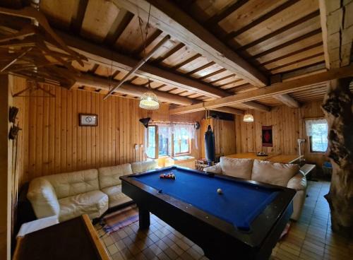 Oscadnica Ski Chalet | Chata pri Veľkej Rači