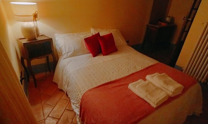 Sovicille House | Chateau/Country House