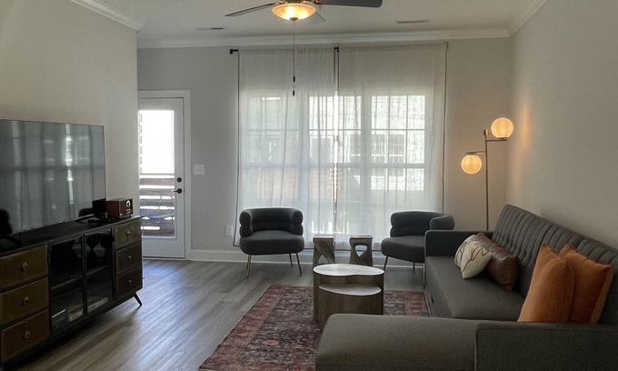 Downtown Chattanooga House | Chattanooga Townhome- New build, Walkable to Southside’s endless amenities