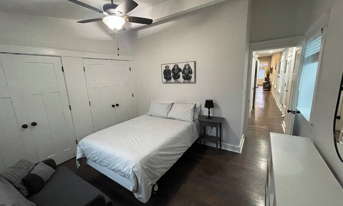 Clifton House | Cheerful 3 bedroom home in the heart of Clifton