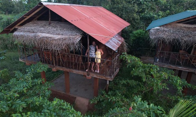 Sigiriya Resort | Chena Huts Eco Resort